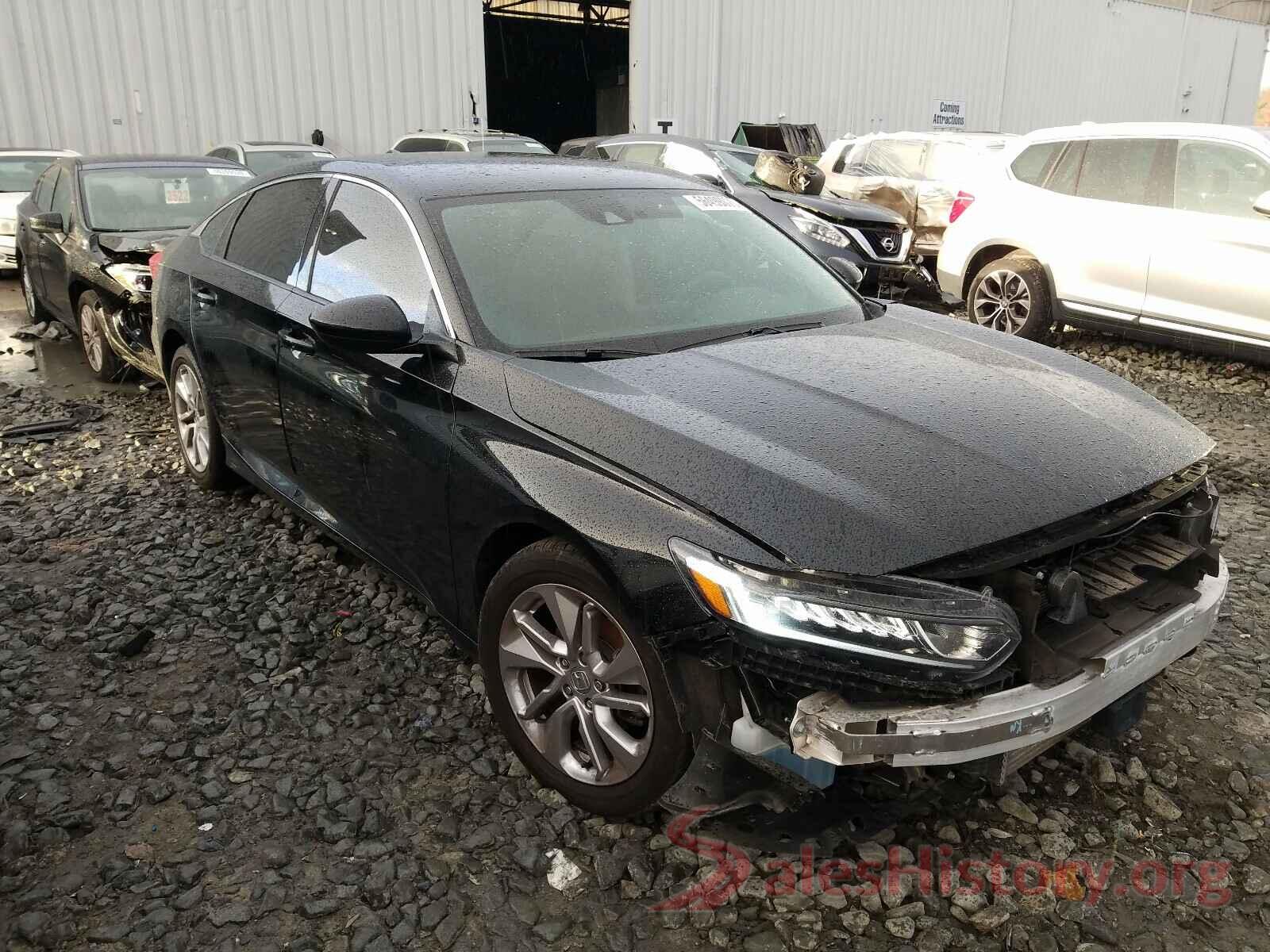 1HGCV1F10JA263395 2018 HONDA ACCORD