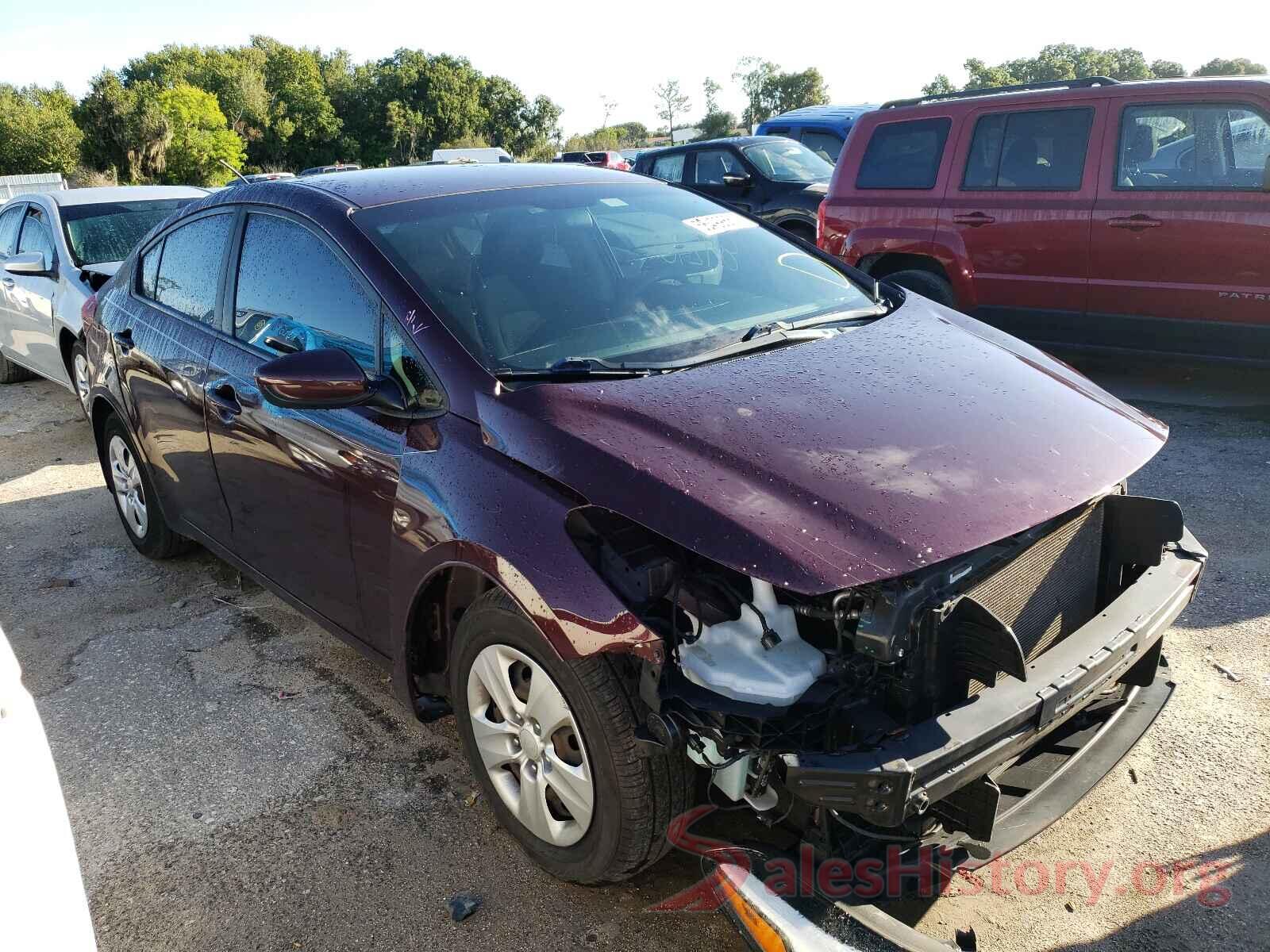 3KPFK4A7XJE204255 2018 KIA FORTE