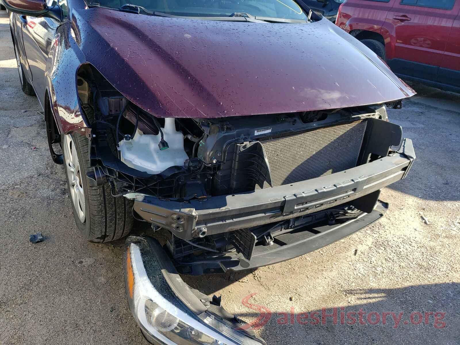 3KPFK4A7XJE204255 2018 KIA FORTE