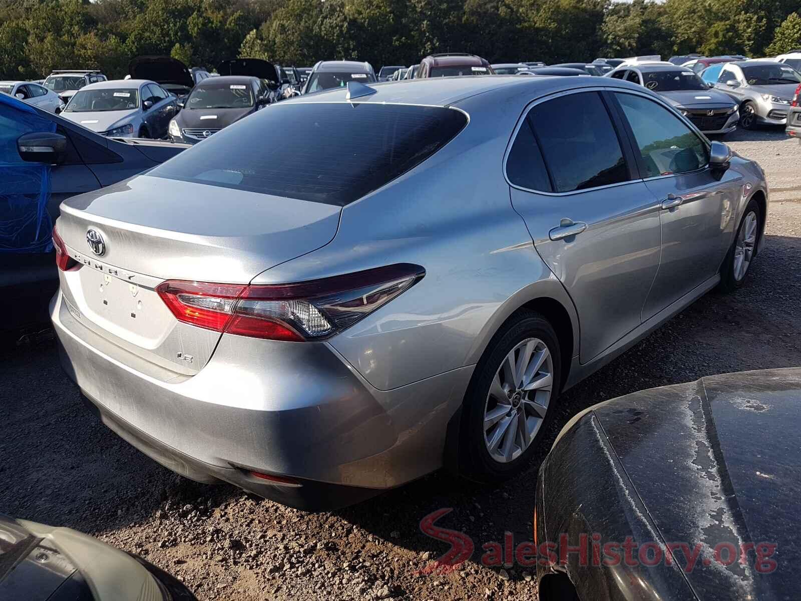 4T1C11AK1MU568610 2021 TOYOTA CAMRY