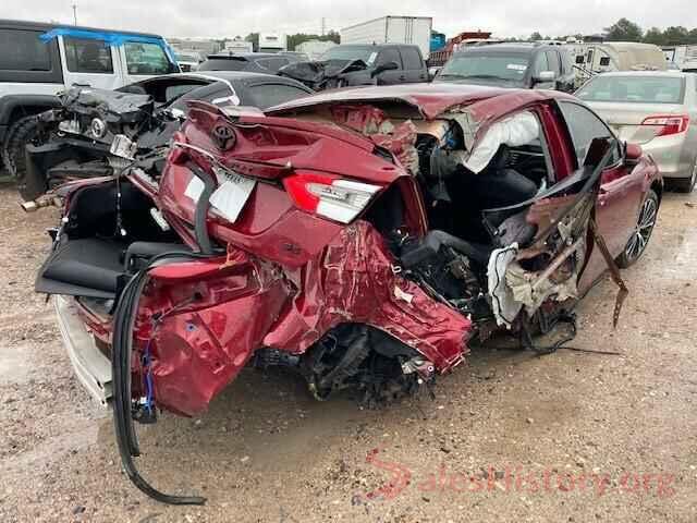 4T1B11HK4JU515266 2018 TOYOTA CAMRY