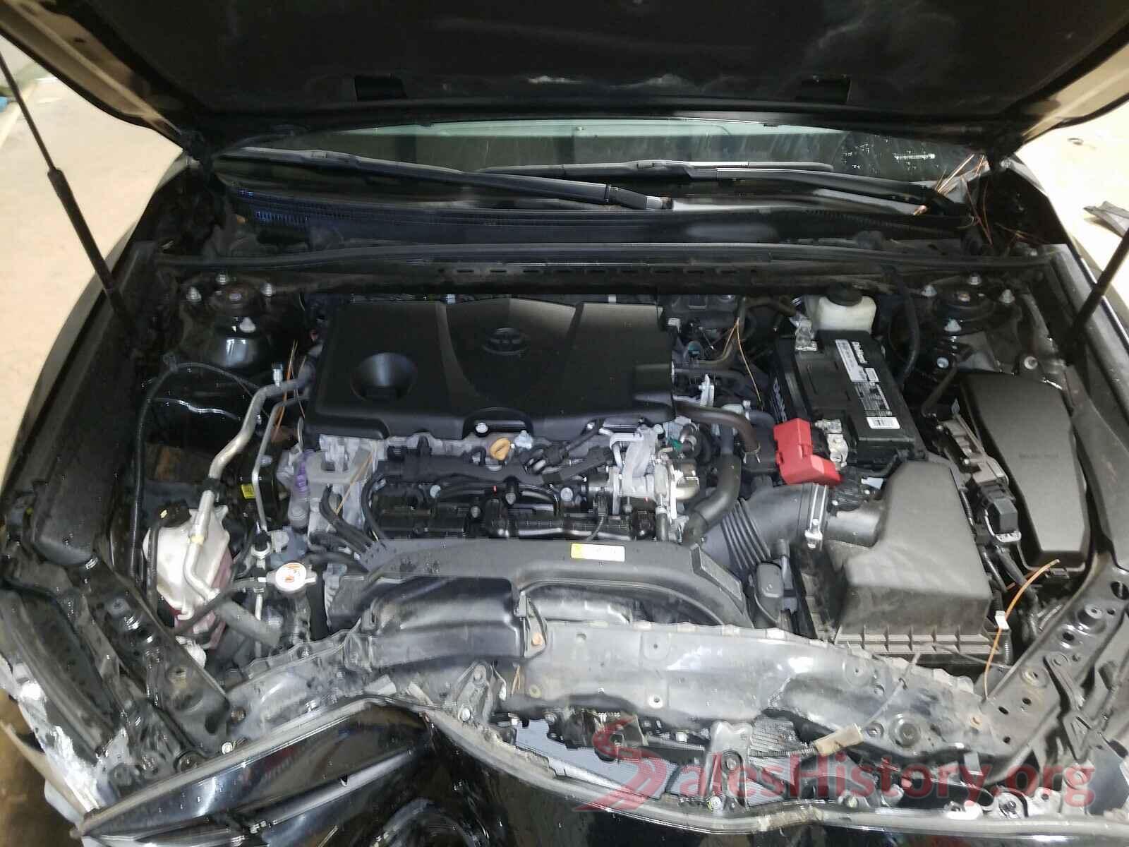 4T1B11HK2JU004624 2018 TOYOTA CAMRY