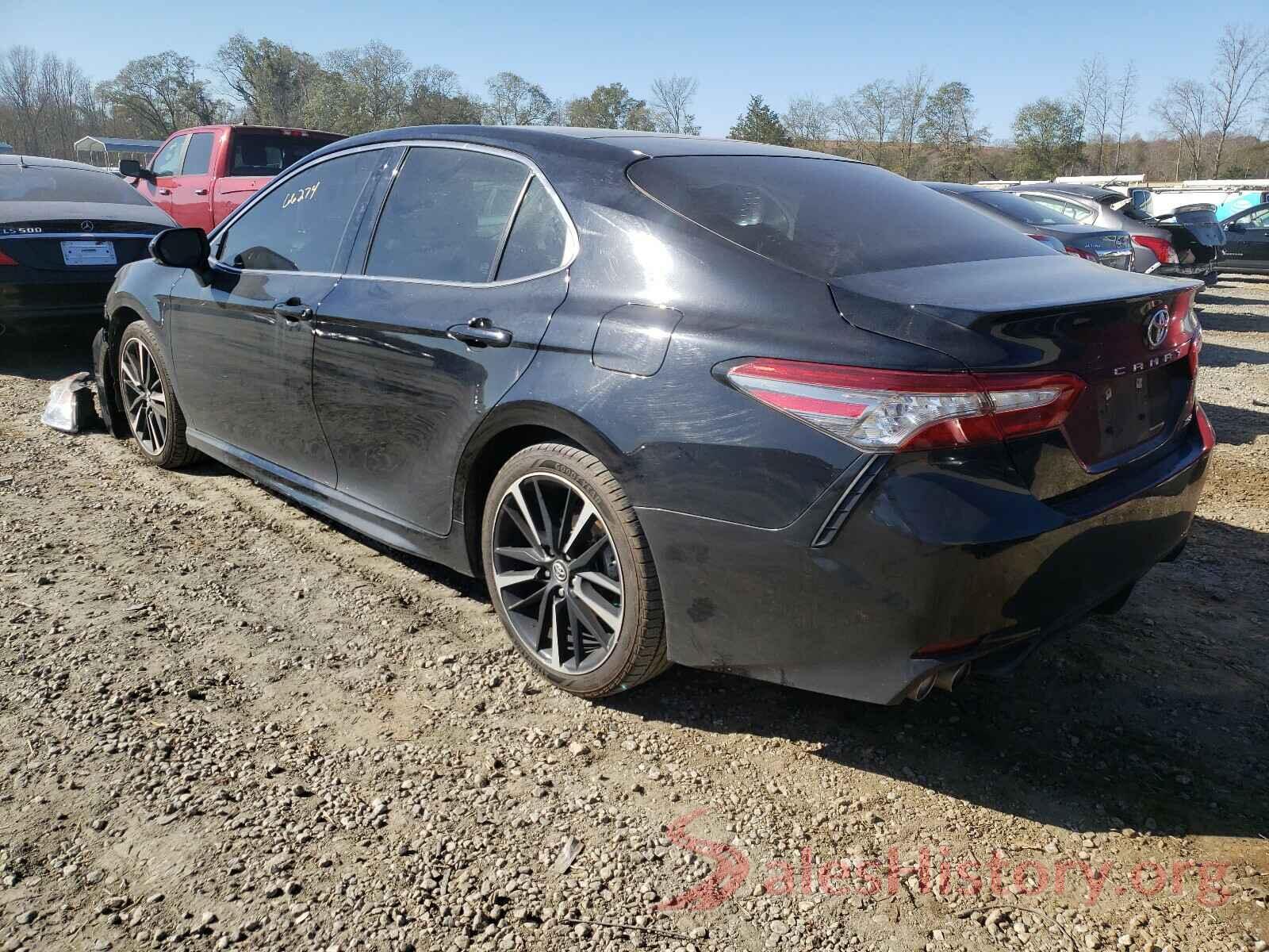 4T1B61HK0JU095619 2018 TOYOTA CAMRY