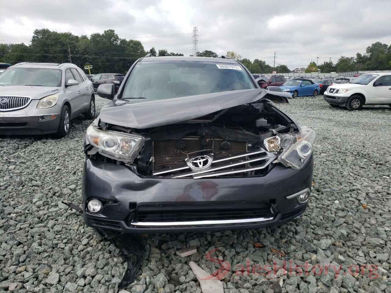 5TDDK3EH9DS263263 2013 TOYOTA HIGHLANDER