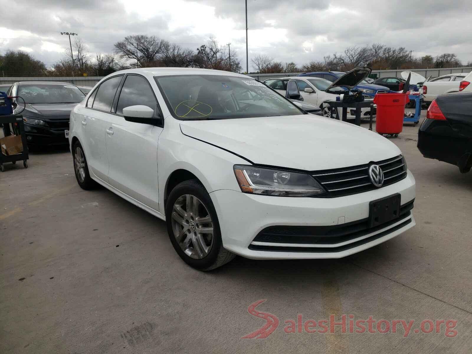 3VW2B7AJ4JM224810 2018 VOLKSWAGEN JETTA