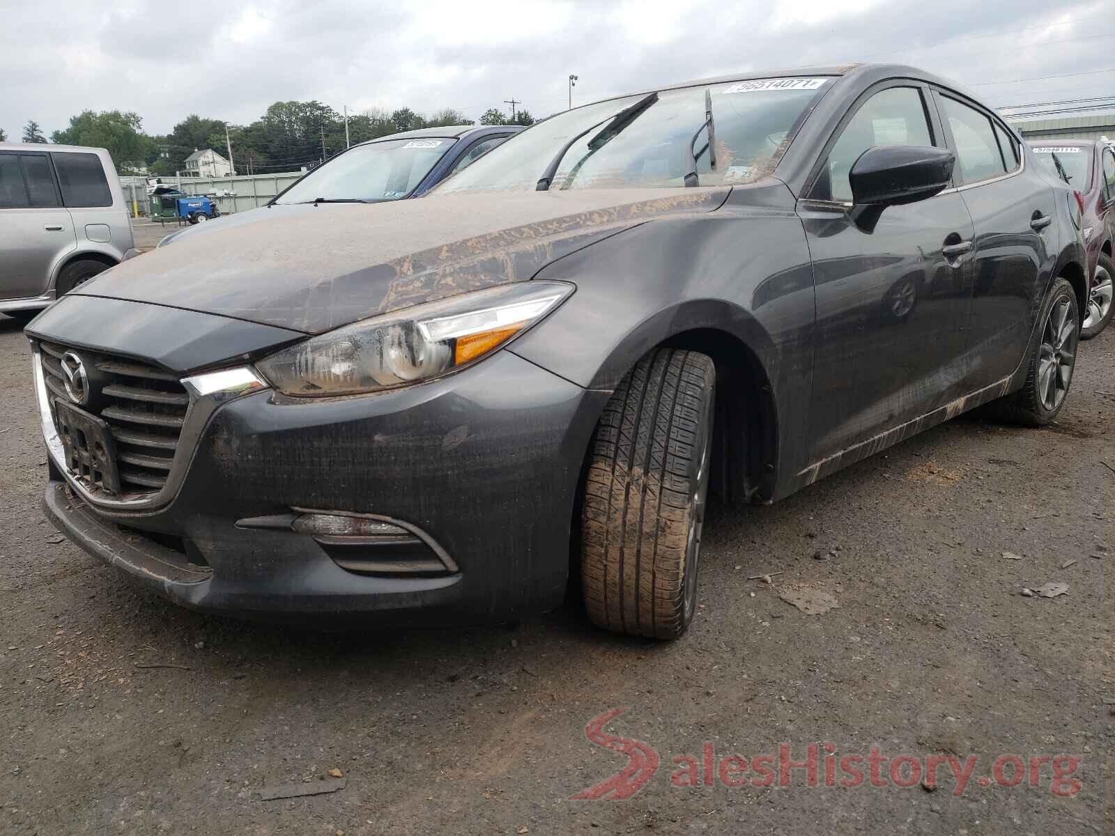 3MZBN1V32JM192715 2018 MAZDA 3