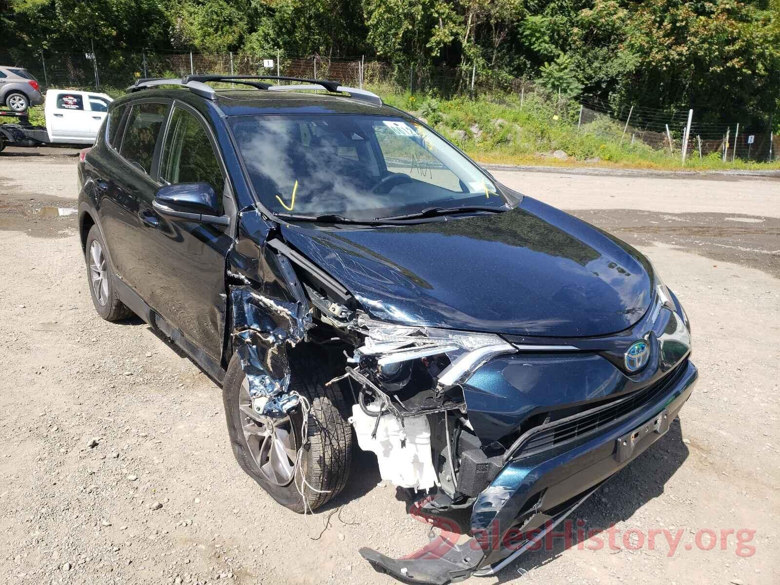 JTMRJREV0JD204367 2018 TOYOTA RAV4