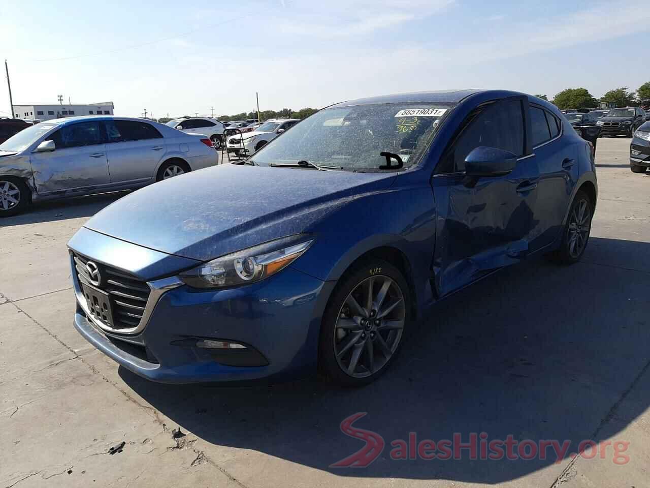 3MZBN1L33JM168734 2018 MAZDA 3