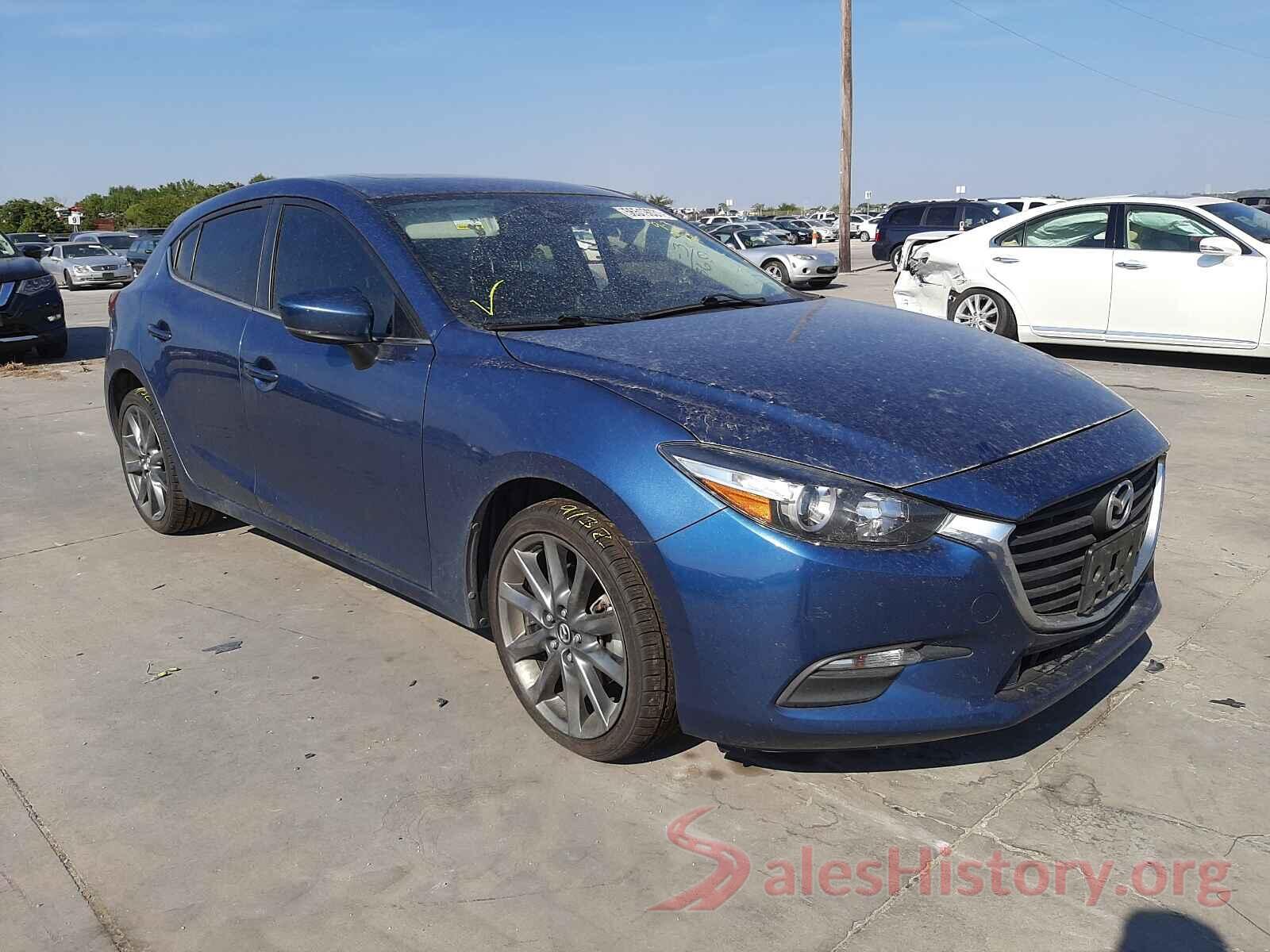 3MZBN1L33JM168734 2018 MAZDA 3