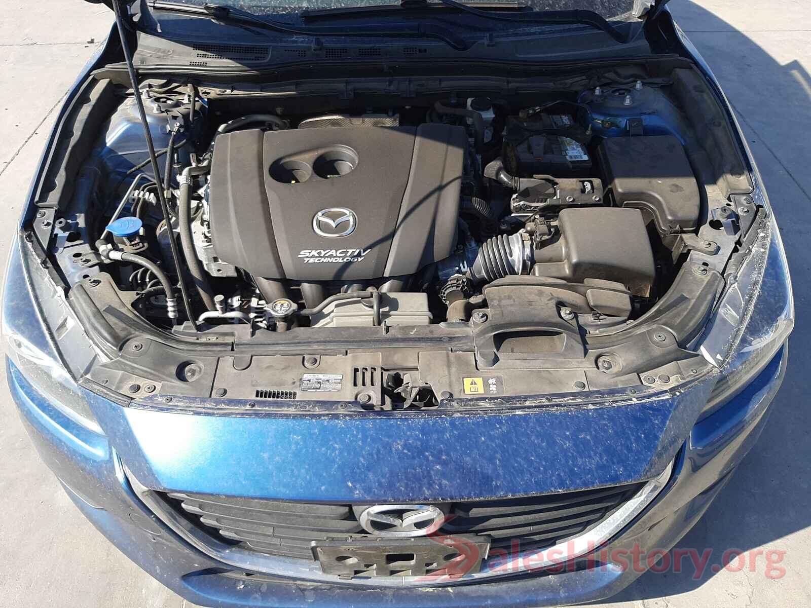 3MZBN1L33JM168734 2018 MAZDA 3