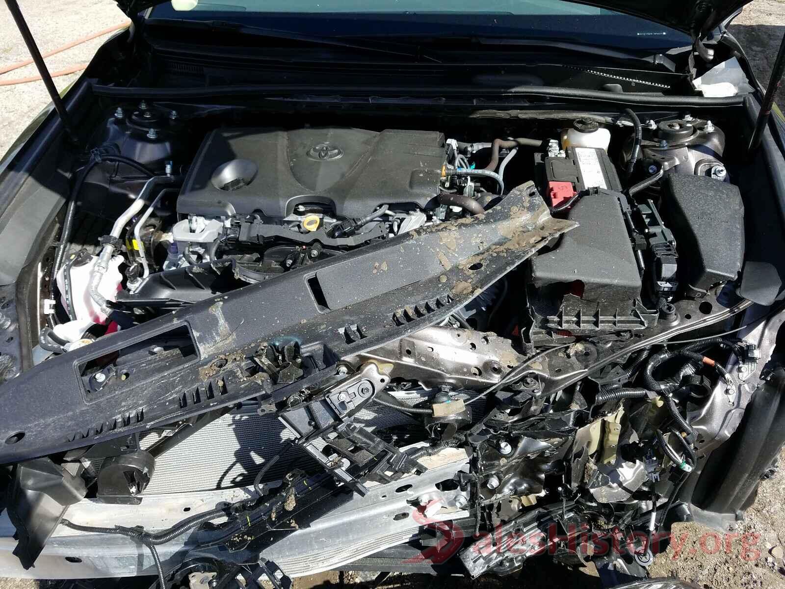 4T1C11AK9LU858477 2020 TOYOTA CAMRY