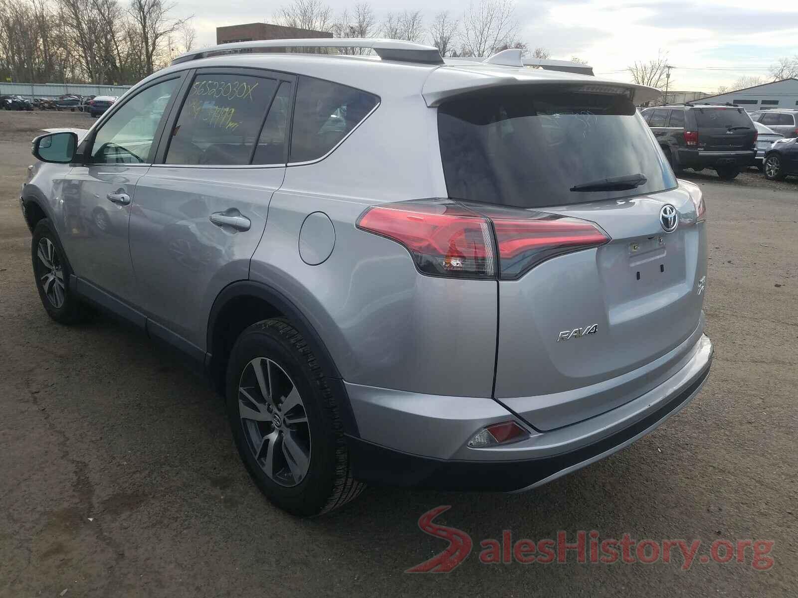 2T3RFREV8HW558166 2017 TOYOTA RAV4