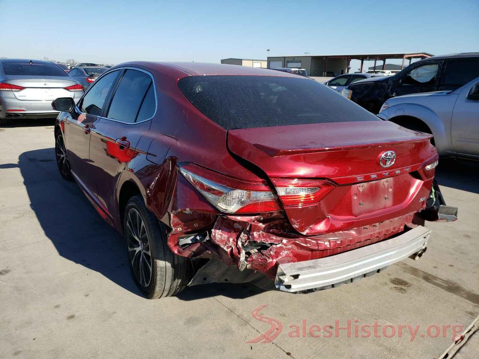 4T1B11HK7JU648250 2018 TOYOTA CAMRY