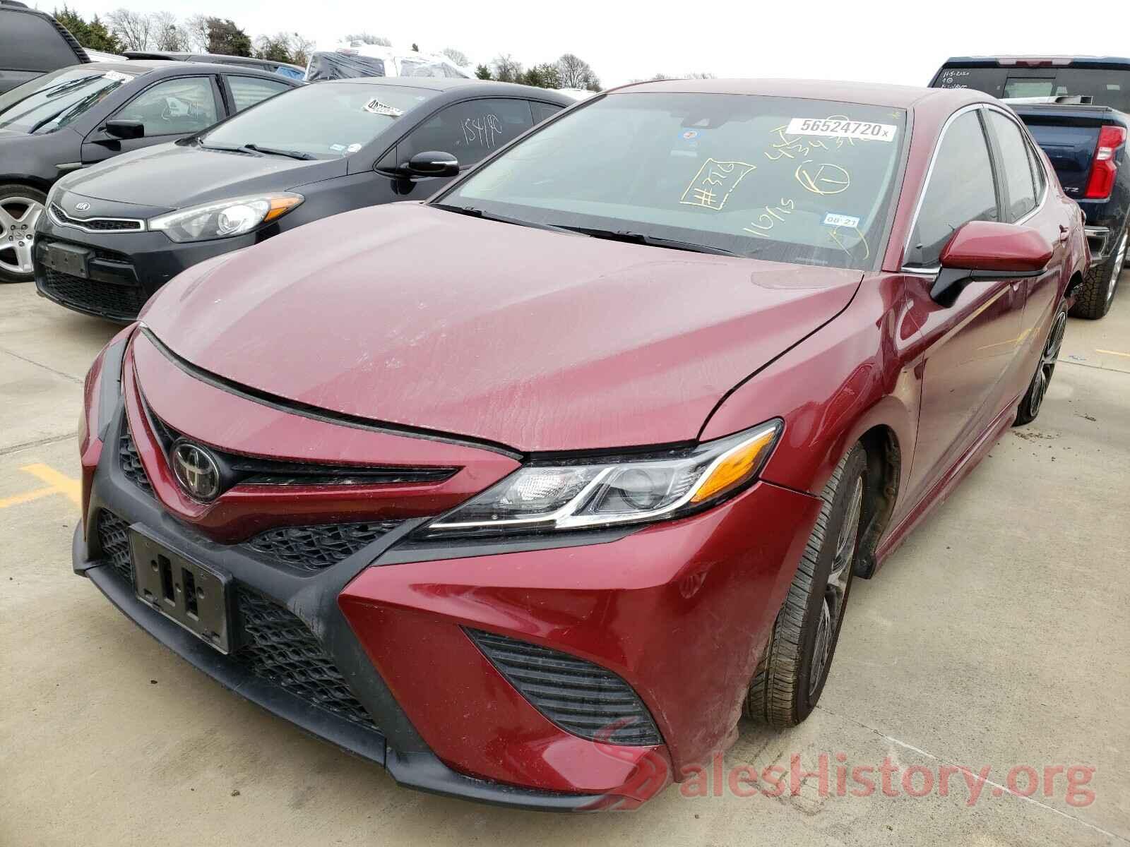 4T1B11HK7JU648250 2018 TOYOTA CAMRY