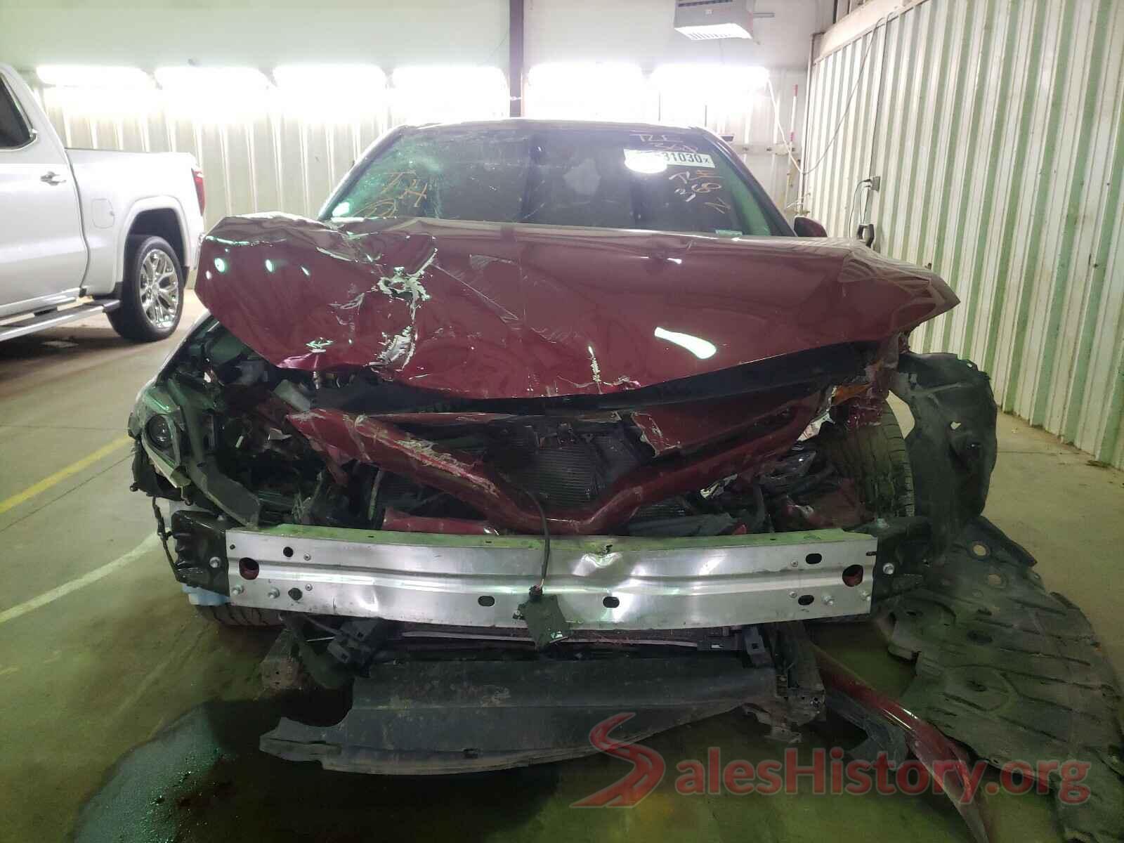 4T1B11HK8JU519076 2018 TOYOTA CAMRY