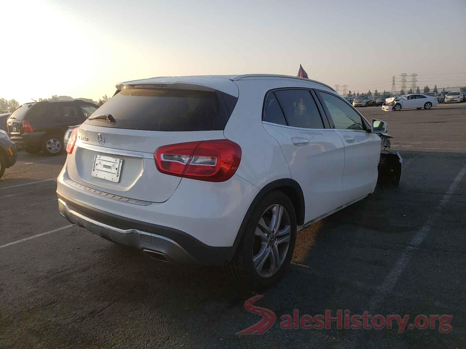 WDCTG4EB2KU002056 2019 MERCEDES-BENZ GLA-CLASS