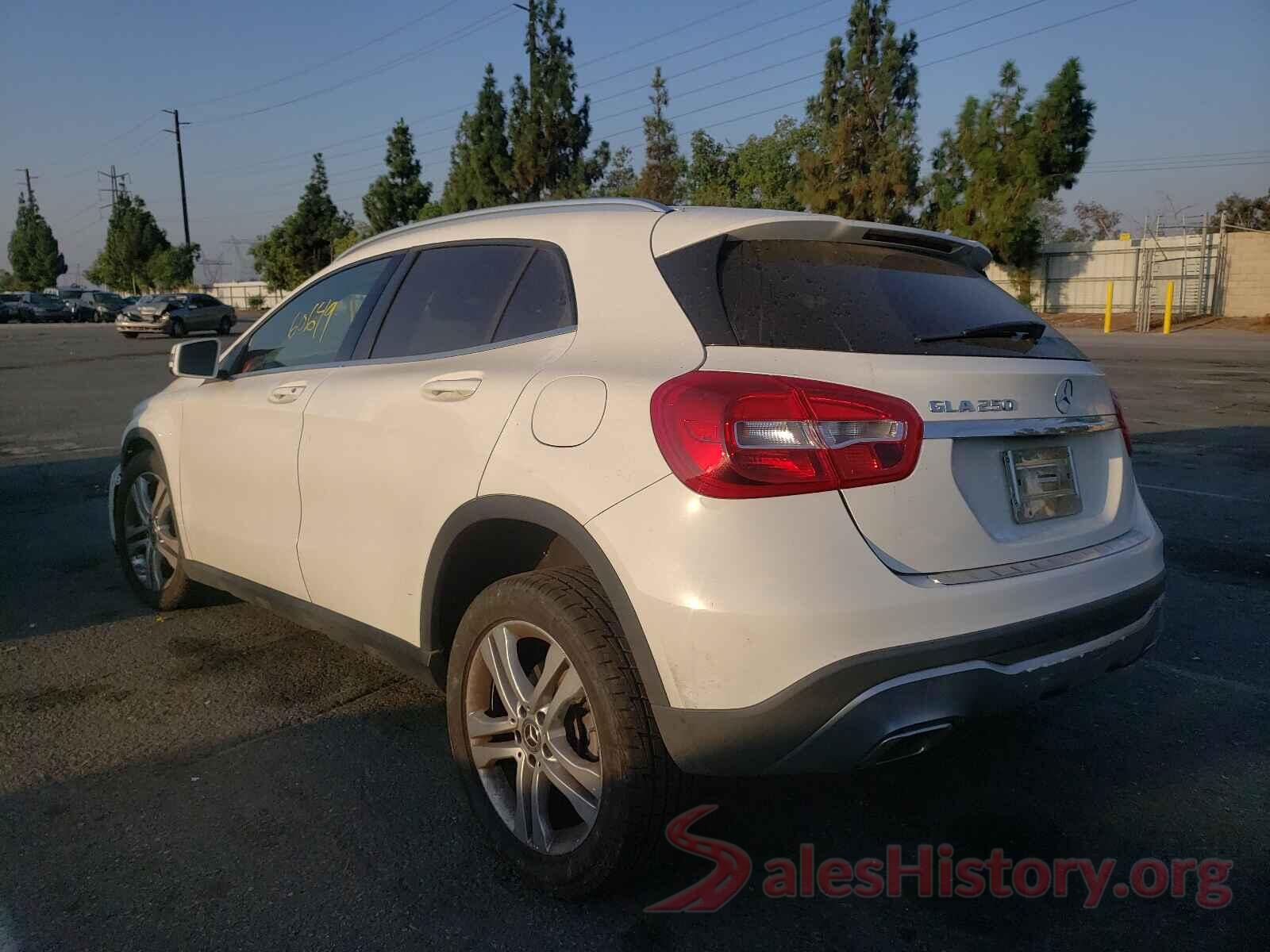 WDCTG4EB2KU002056 2019 MERCEDES-BENZ GLA-CLASS