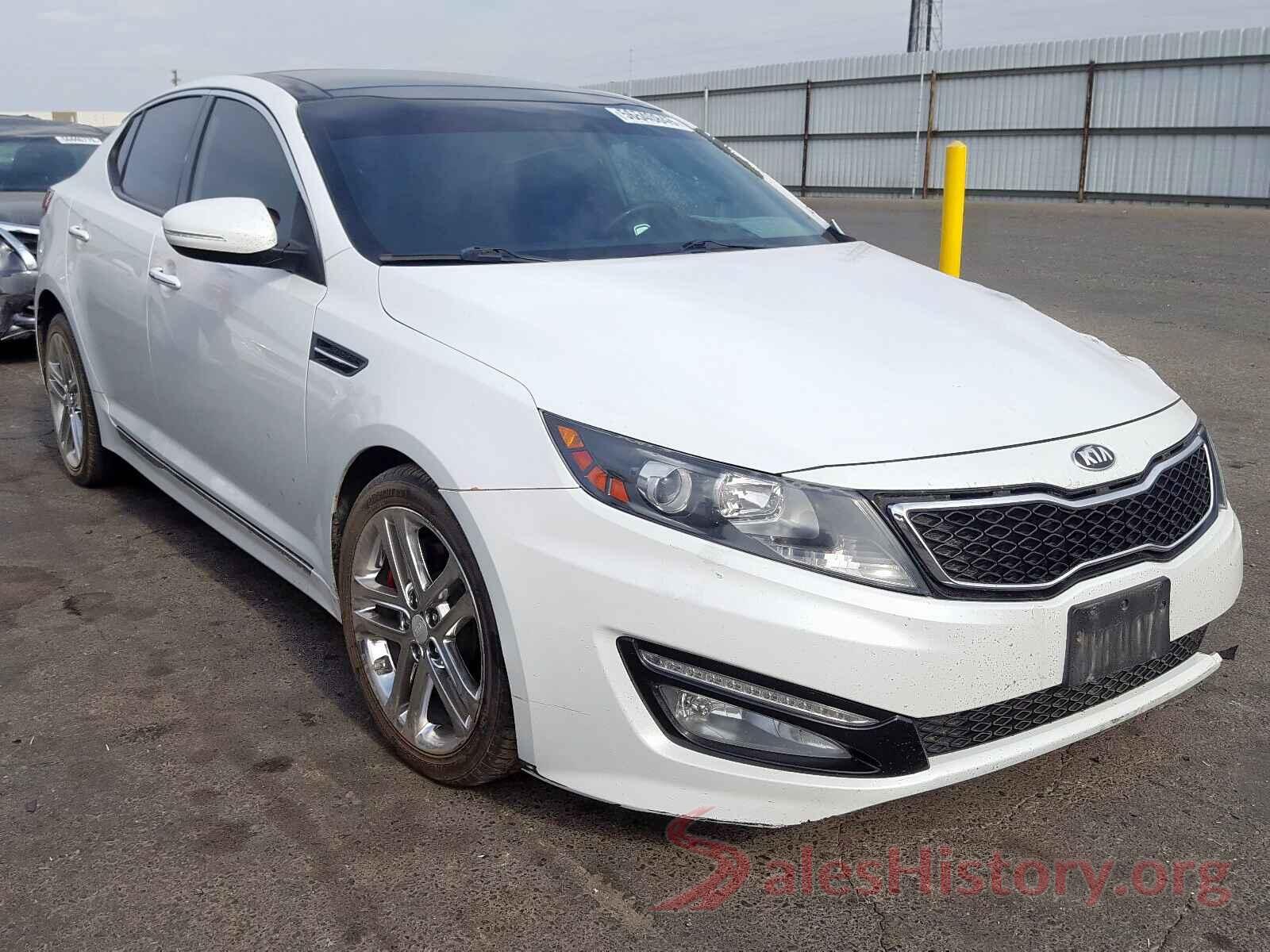 5XXGR4A65DG093777 2013 KIA OPTIMA SX