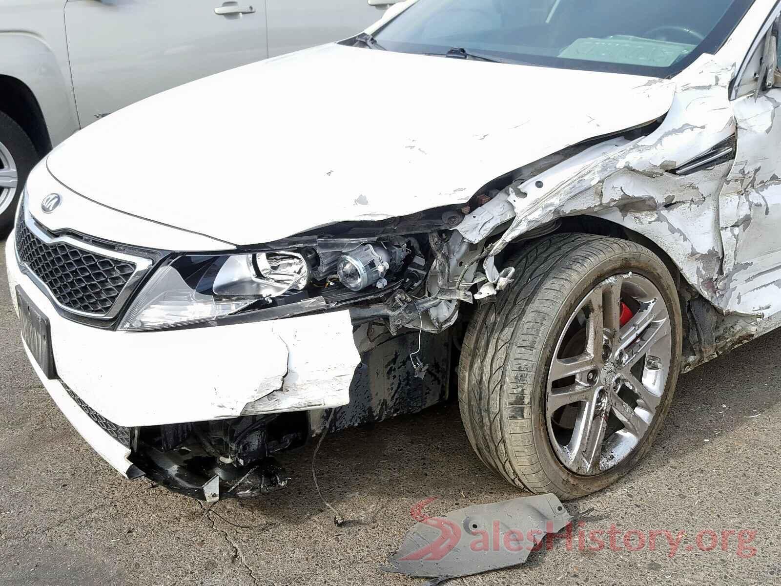 5XXGR4A65DG093777 2013 KIA OPTIMA SX