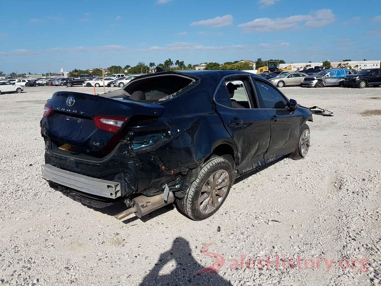 4T1B11HK5KU780912 2019 TOYOTA CAMRY