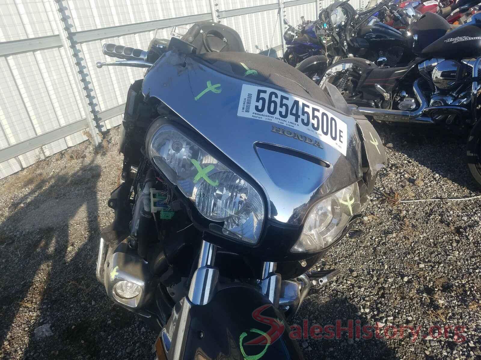 1HFSC470X2A112918 2002 HONDA GL CYCLE