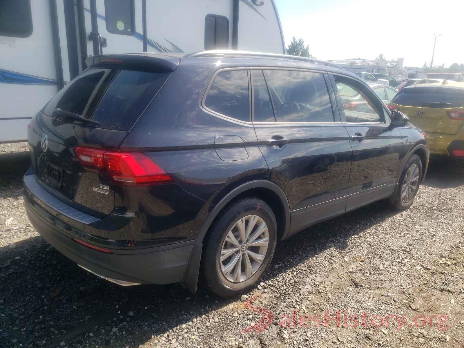 3VV0B7AX2JM028137 2018 VOLKSWAGEN TIGUAN