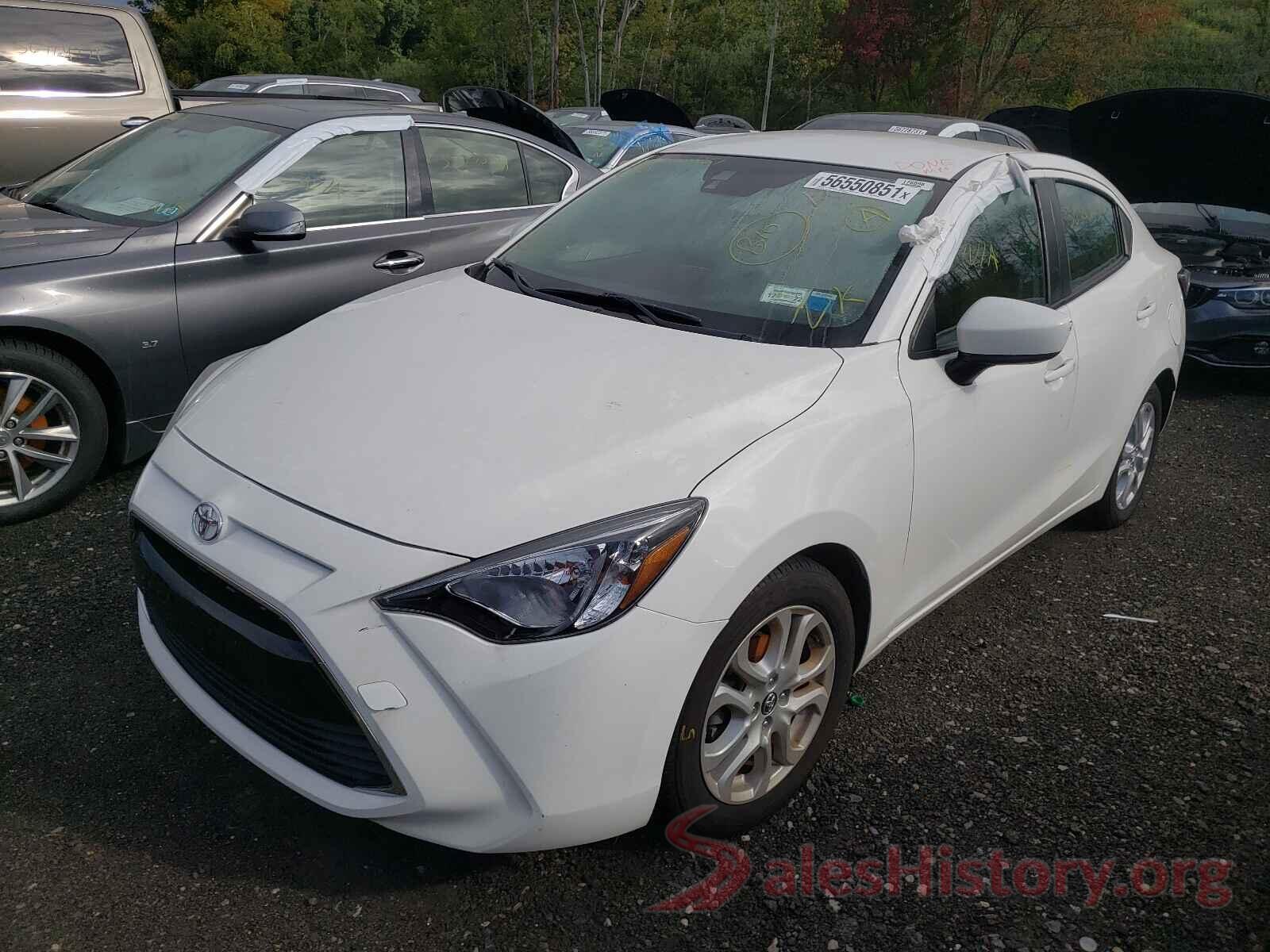 3MYDLBYVXHY178098 2017 TOYOTA YARIS