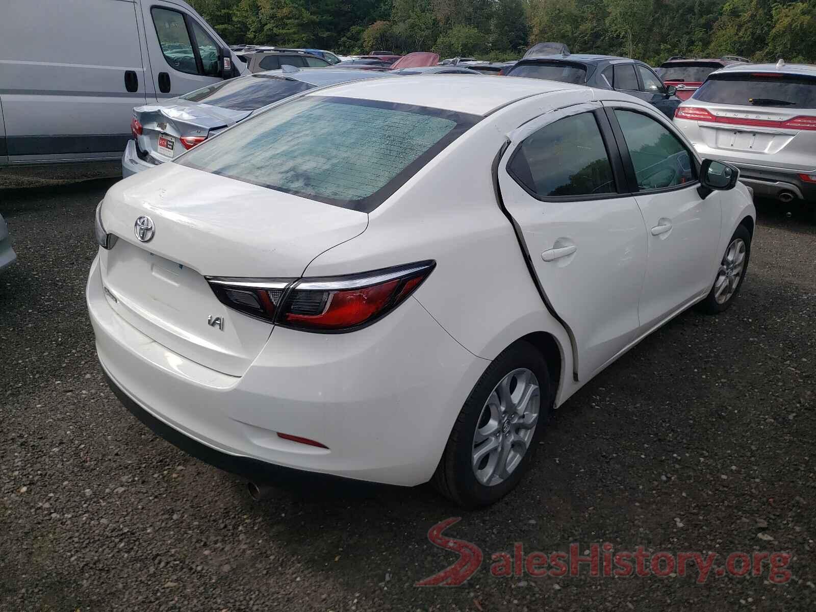 3MYDLBYVXHY178098 2017 TOYOTA YARIS