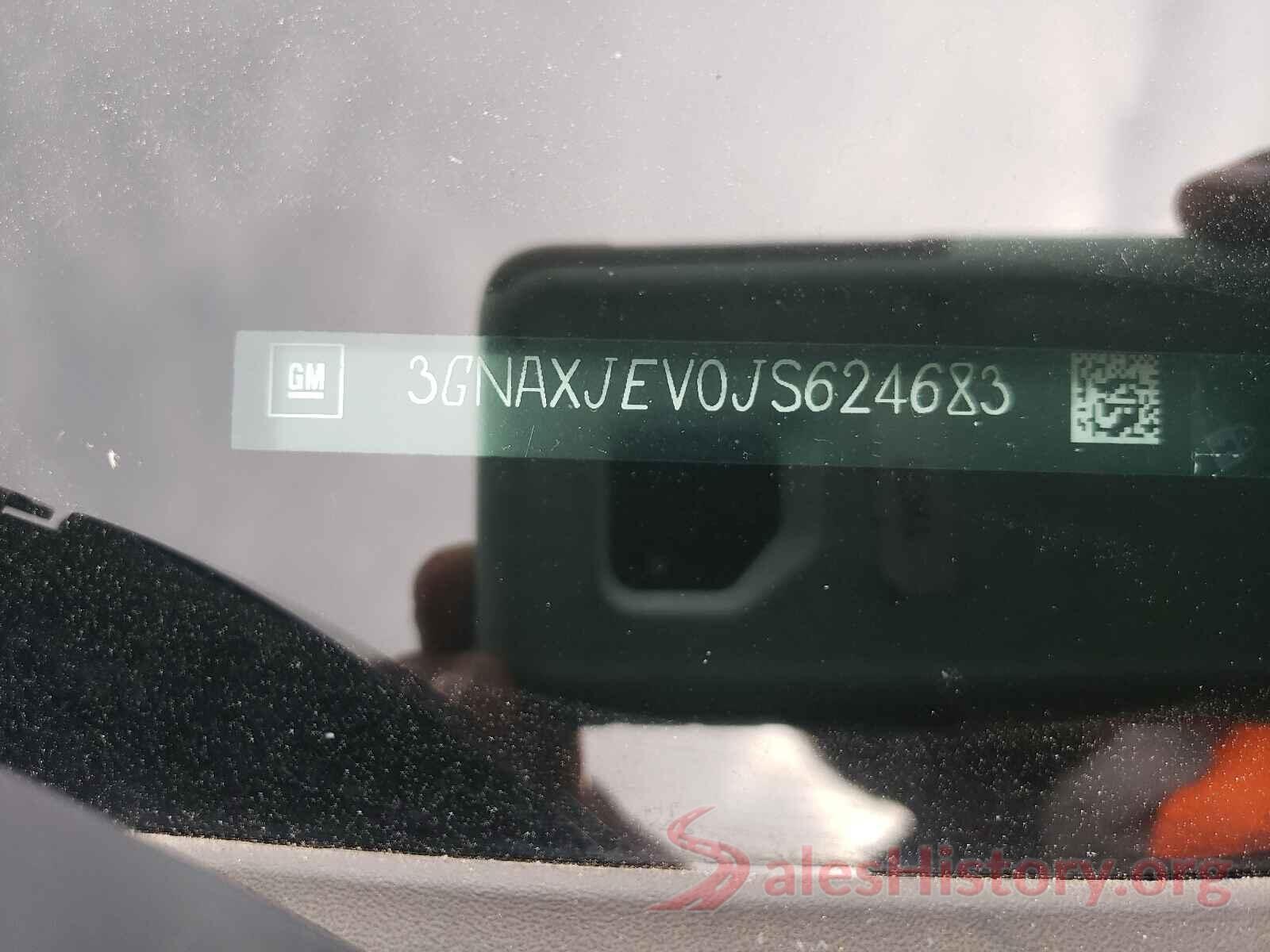 3GNAXJEV0JS624683 2018 CHEVROLET EQUINOX