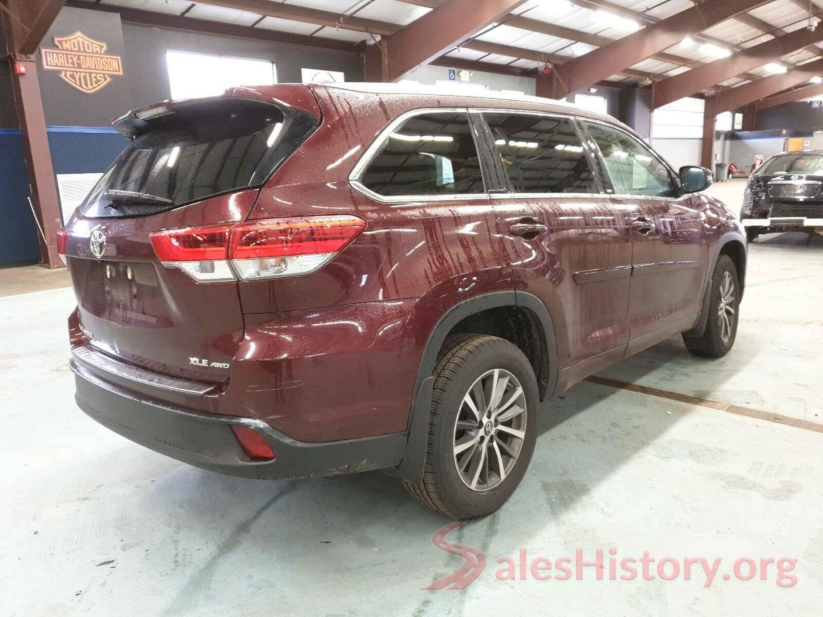 5TDJZRFH1JS868129 2018 TOYOTA HIGHLANDER