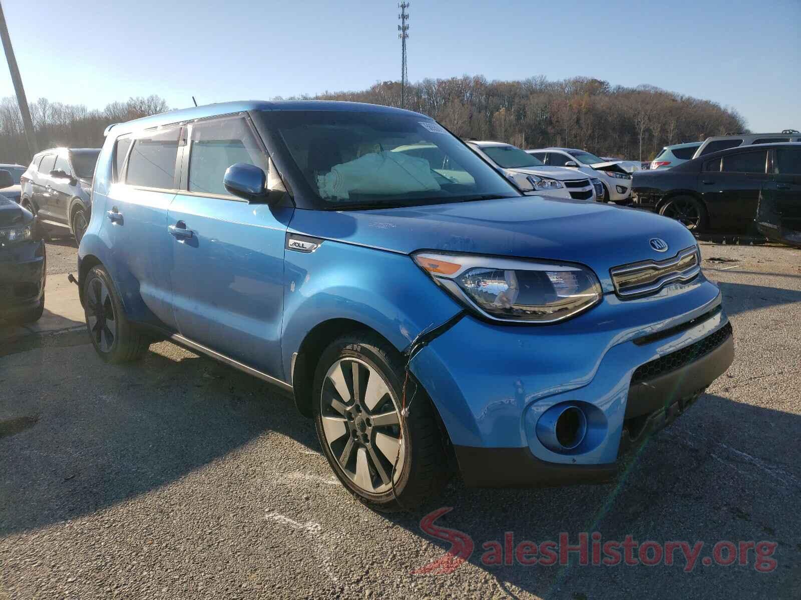 KNDJP3A51J7569010 2018 KIA SOUL