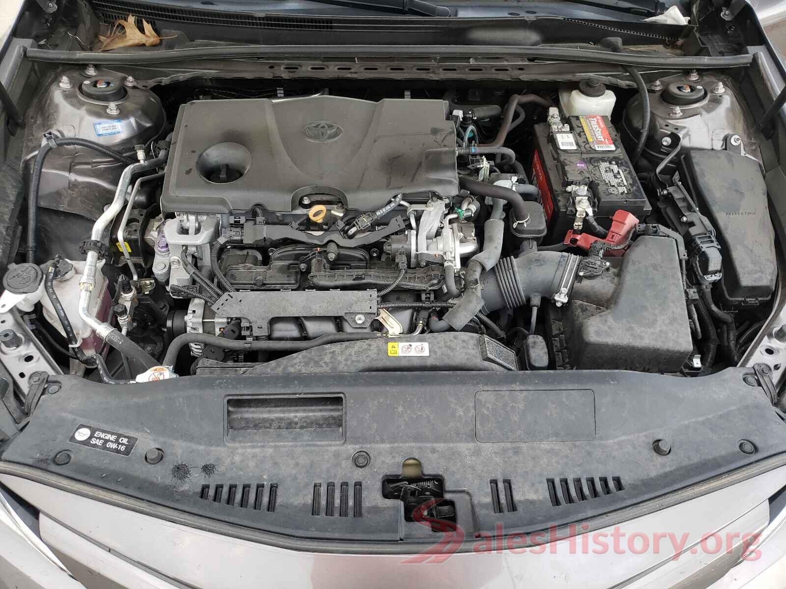 4T1B11HK0JU640863 2018 TOYOTA CAMRY