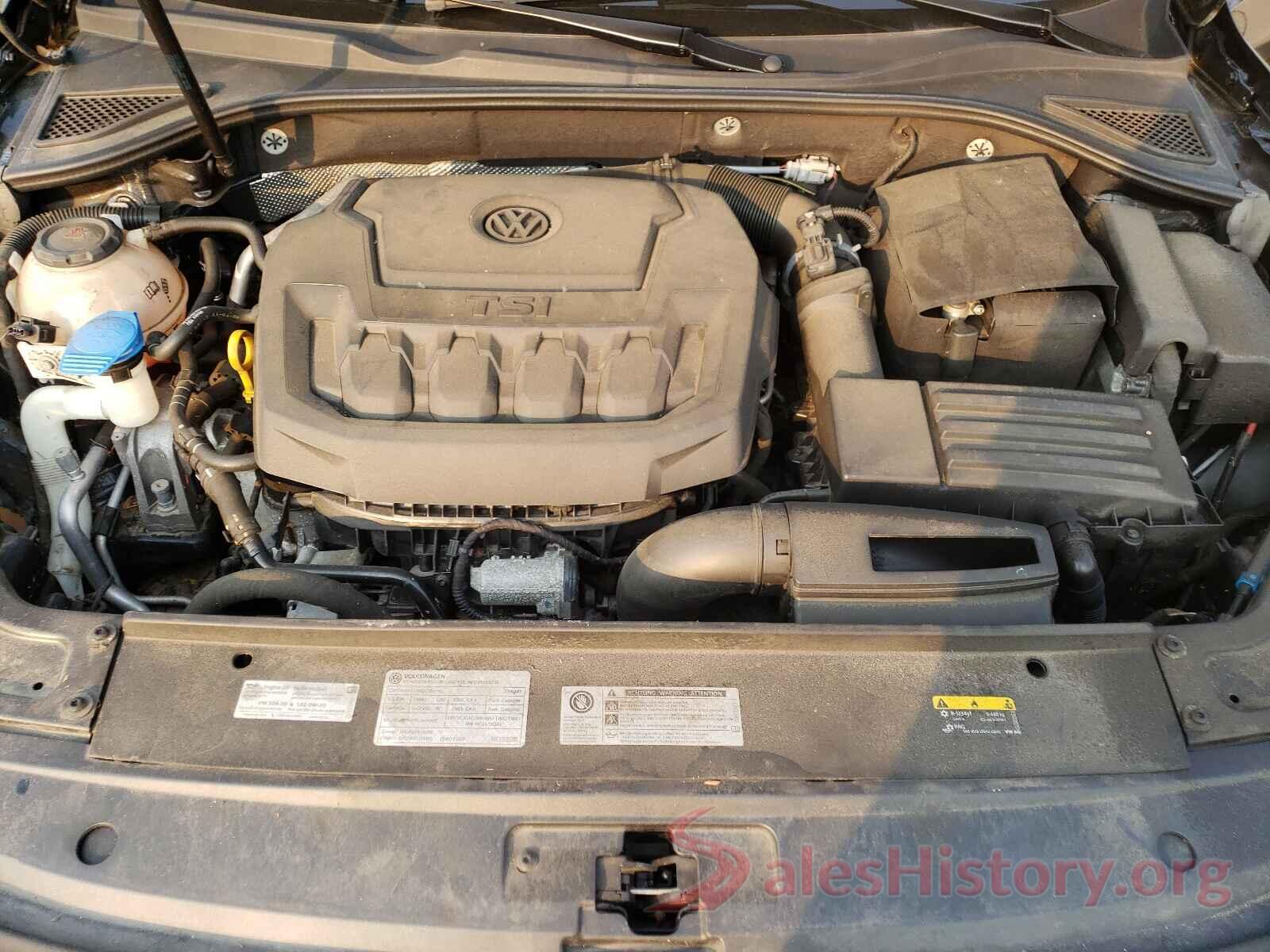 1VWAA7A33JC011929 2018 VOLKSWAGEN PASSAT