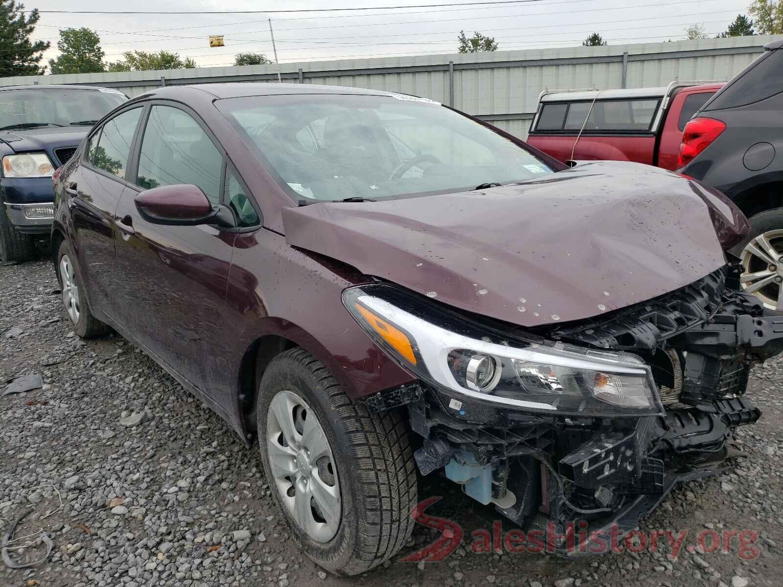 3KPFK4A70HE131083 2017 KIA FORTE