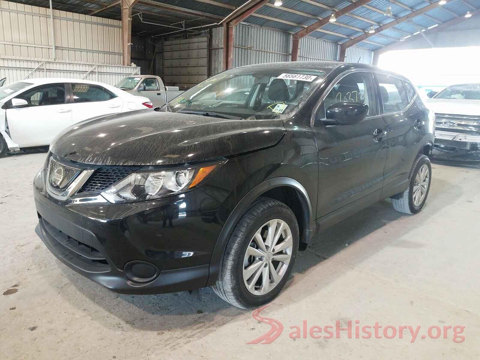 JN1BJ1CP5JW161269 2018 NISSAN ROGUE