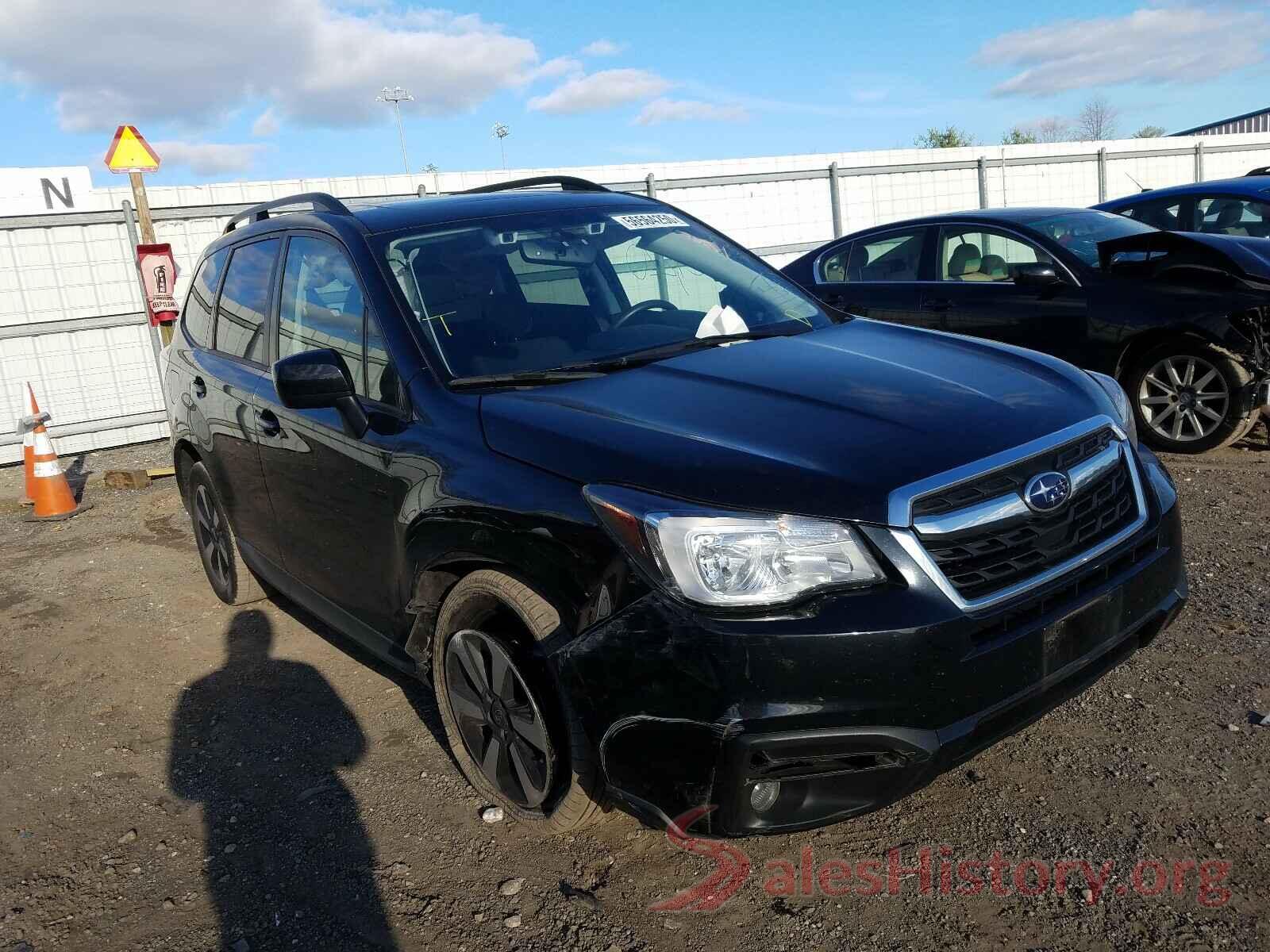 JF2SJAGCXJH606955 2018 SUBARU FORESTER