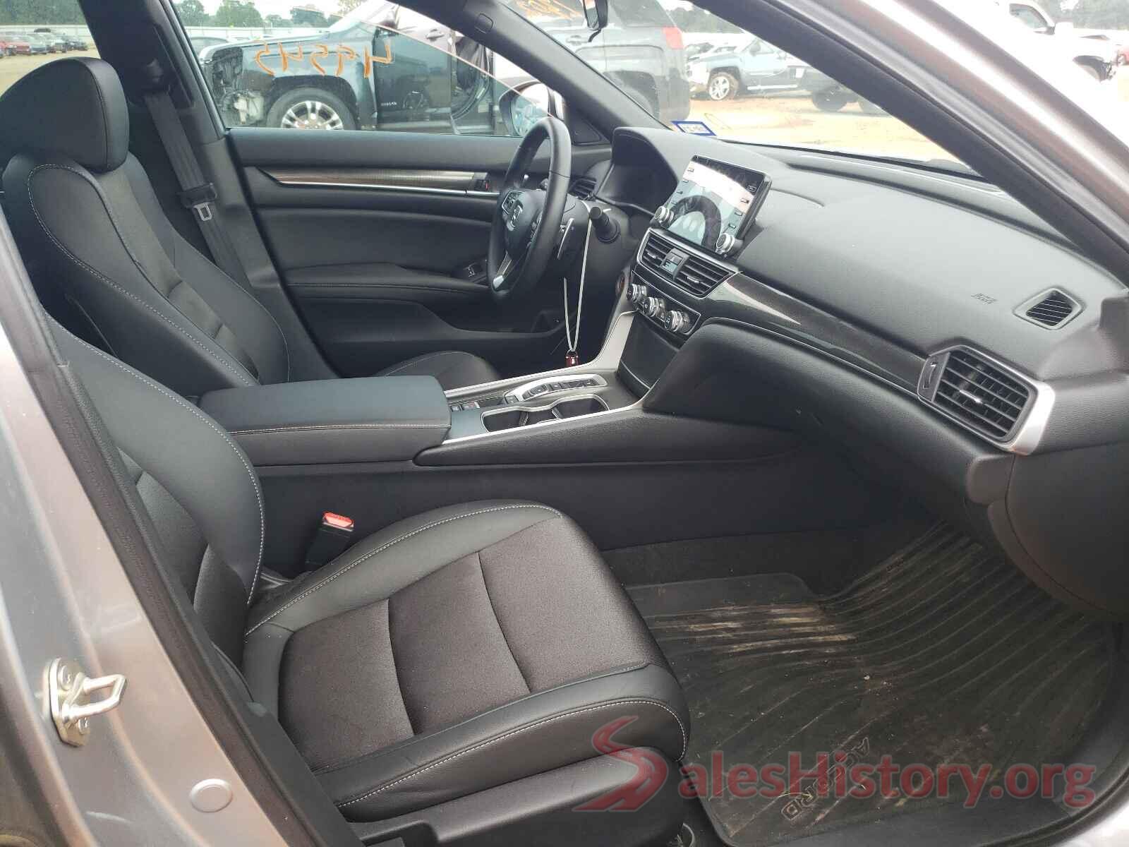 1HGCV2F31KA031302 2019 HONDA ACCORD