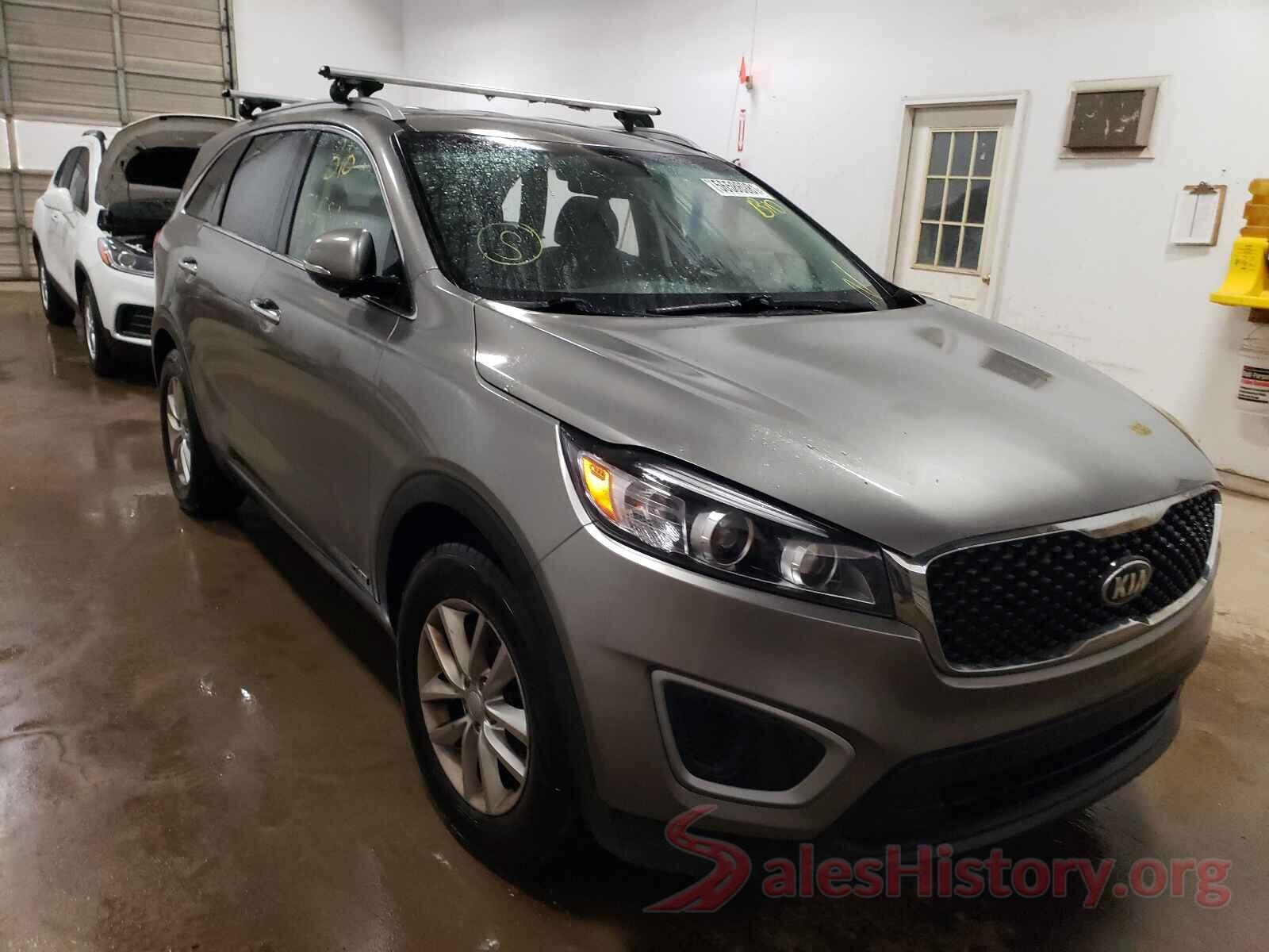 5XYPGDA53JG399865 2018 KIA SORENTO