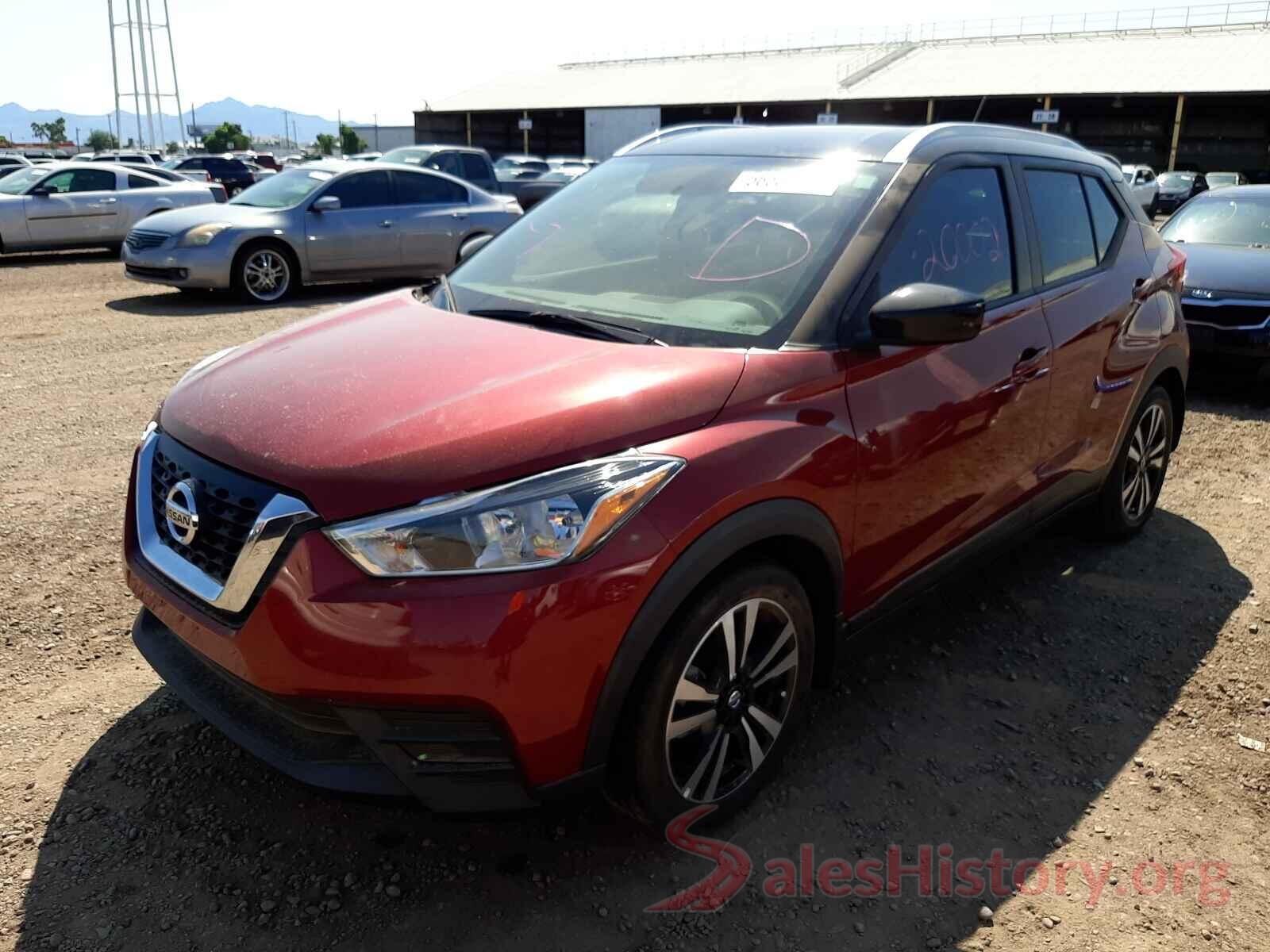 3N1CP5CU8JL528915 2018 NISSAN KICKS