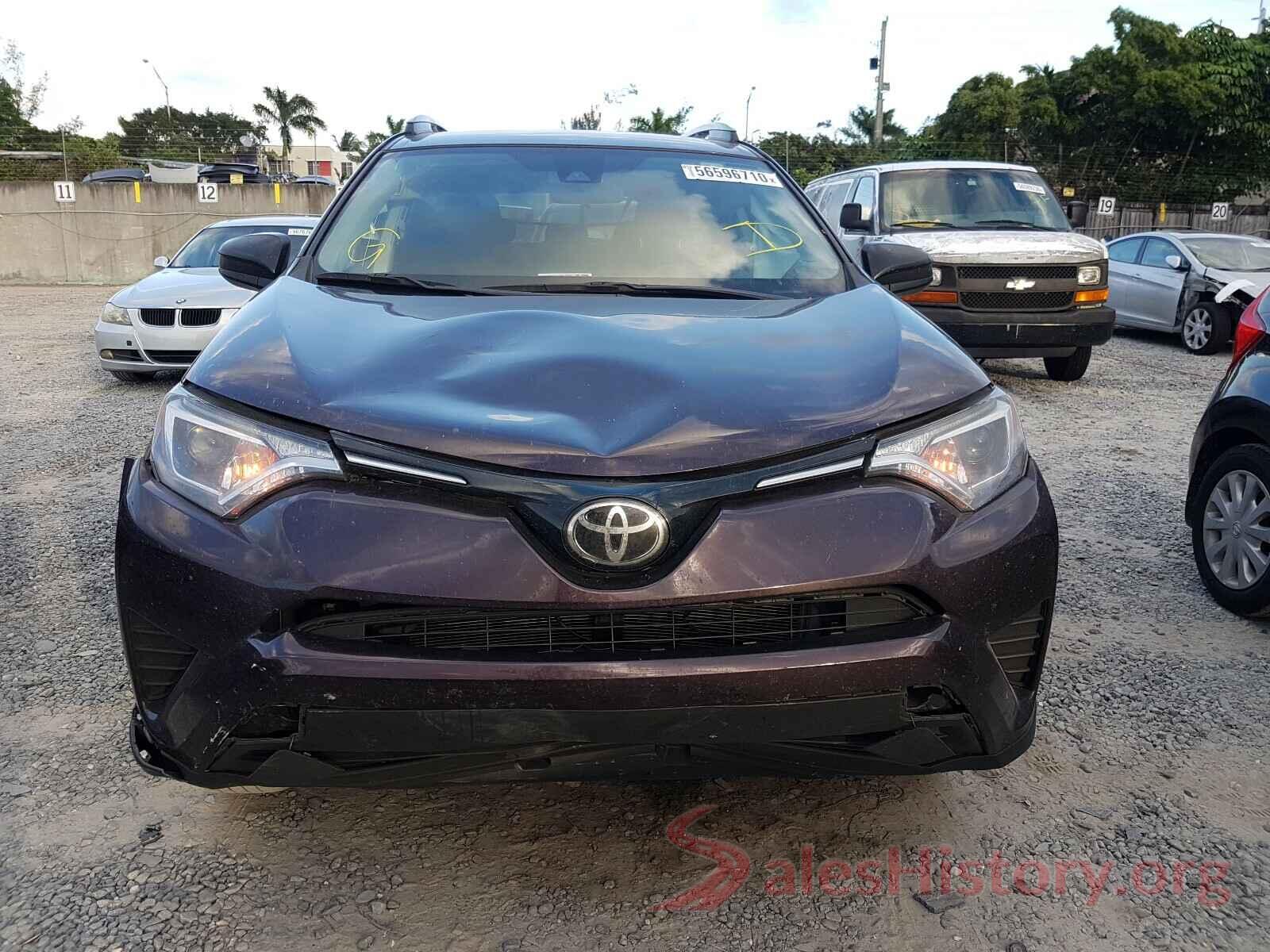 2T3ZFREV9JW449575 2018 TOYOTA RAV4