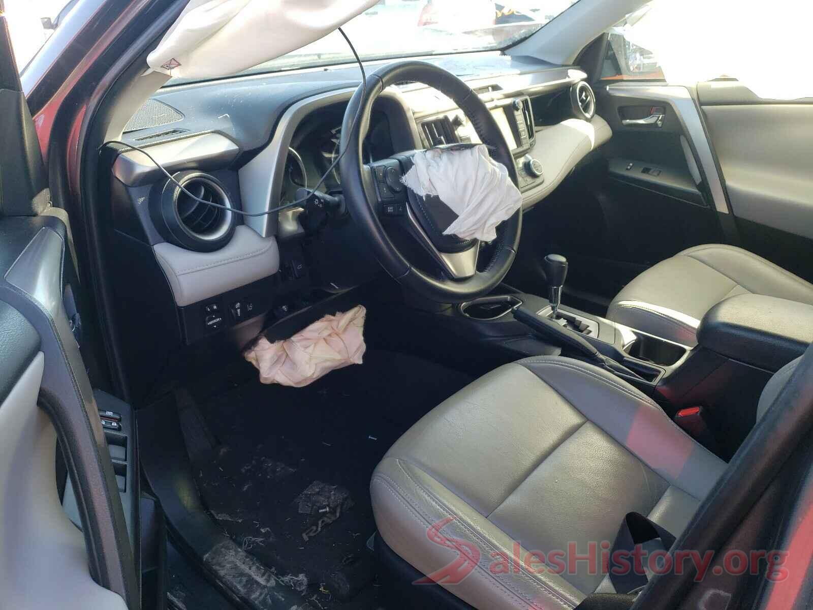 JTMWFREV9GJ083157 2016 TOYOTA RAV4