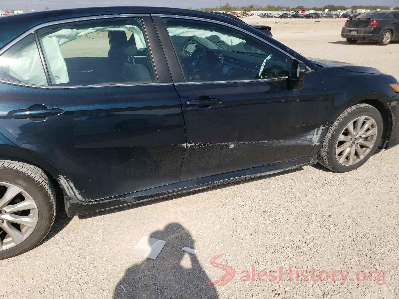 4T1B11HK9JU566617 2018 TOYOTA CAMRY