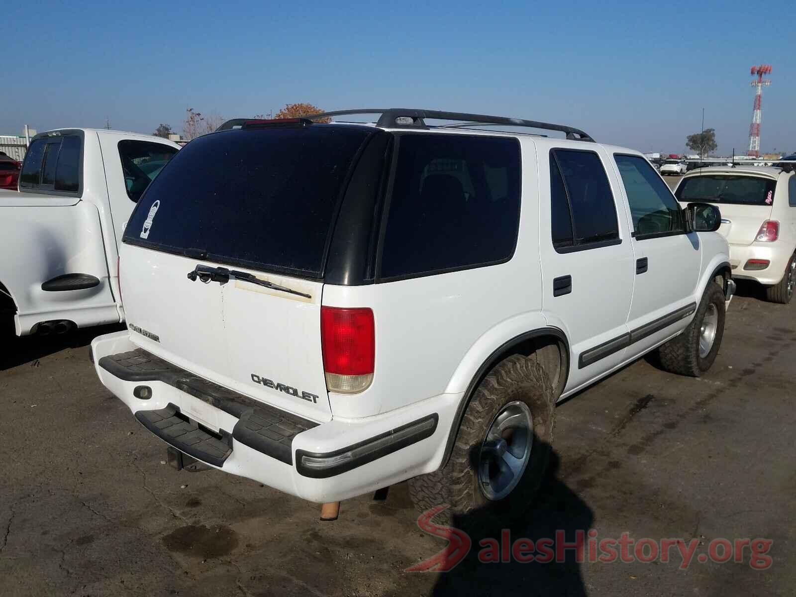 1GNCS13W0XK132260 1999 CHEVROLET BLAZER