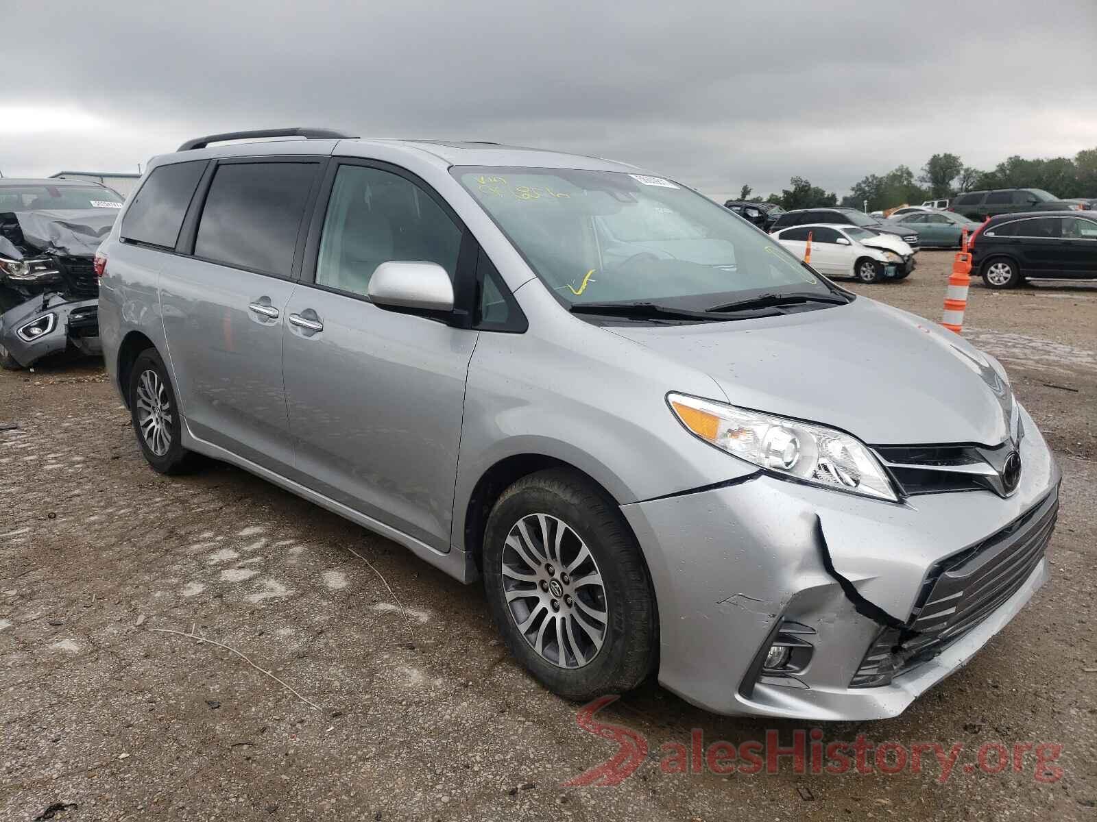 5TDYZ3DC4KS996806 2019 TOYOTA SIENNA