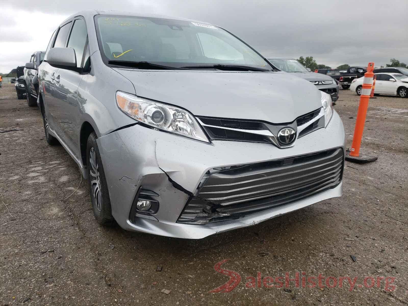 5TDYZ3DC4KS996806 2019 TOYOTA SIENNA