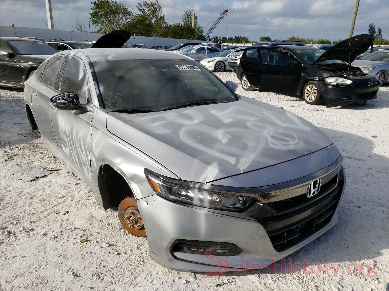 1HGCV1F3XJA004270 2018 HONDA ACCORD