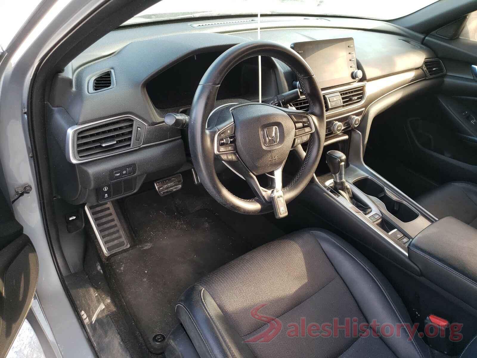 1HGCV1F3XJA004270 2018 HONDA ACCORD