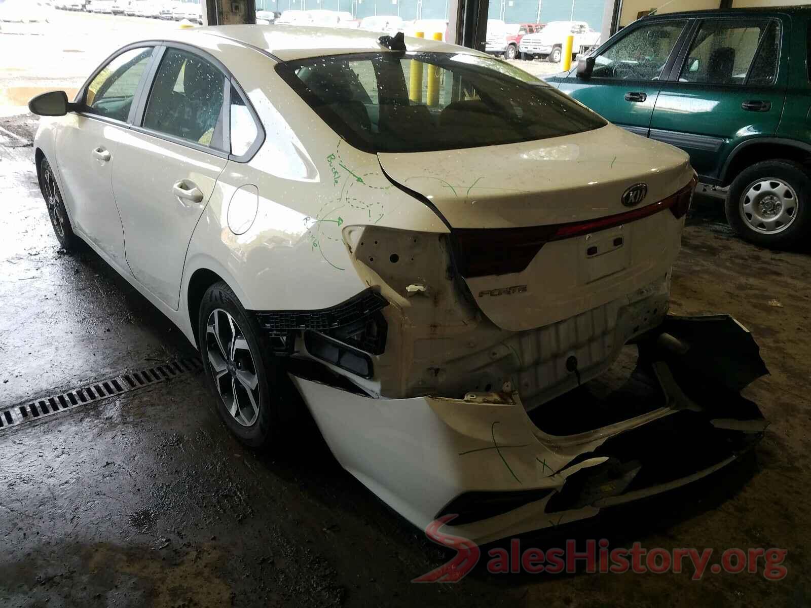 3KPF24AD5KE121100 2019 KIA FORTE