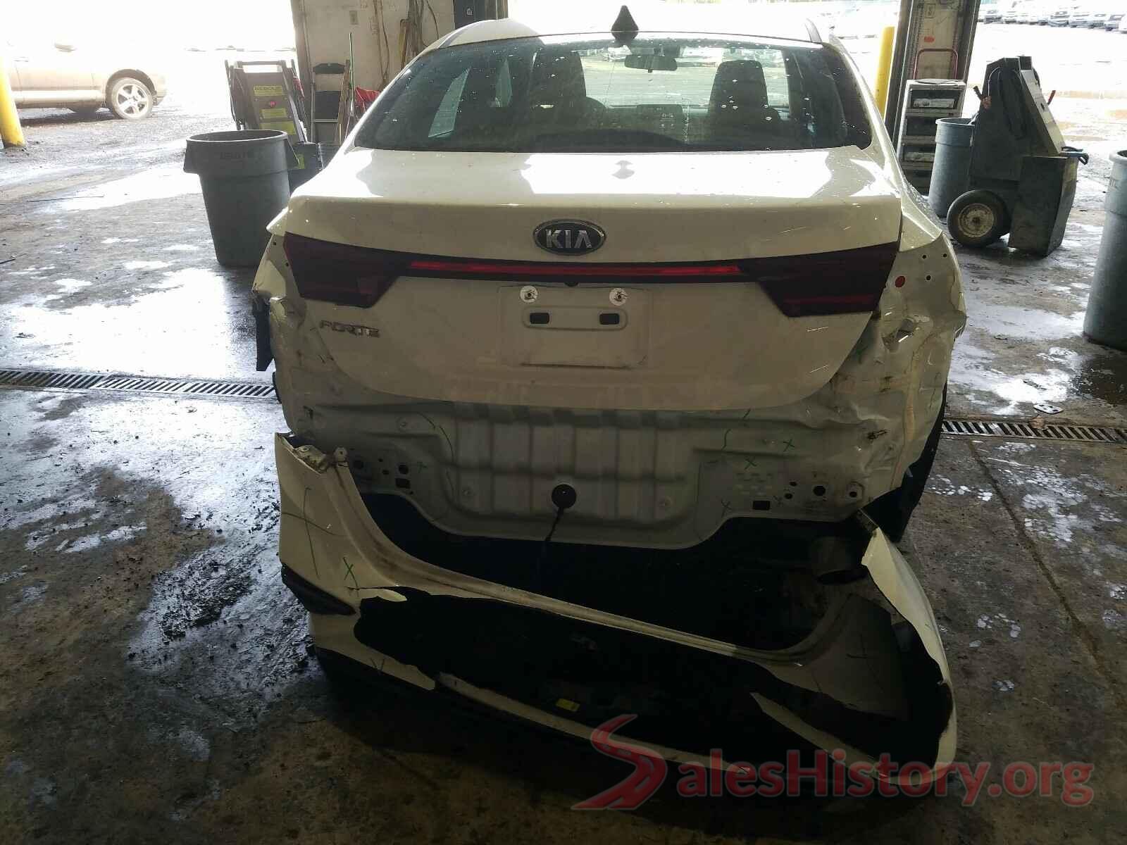 3KPF24AD5KE121100 2019 KIA FORTE