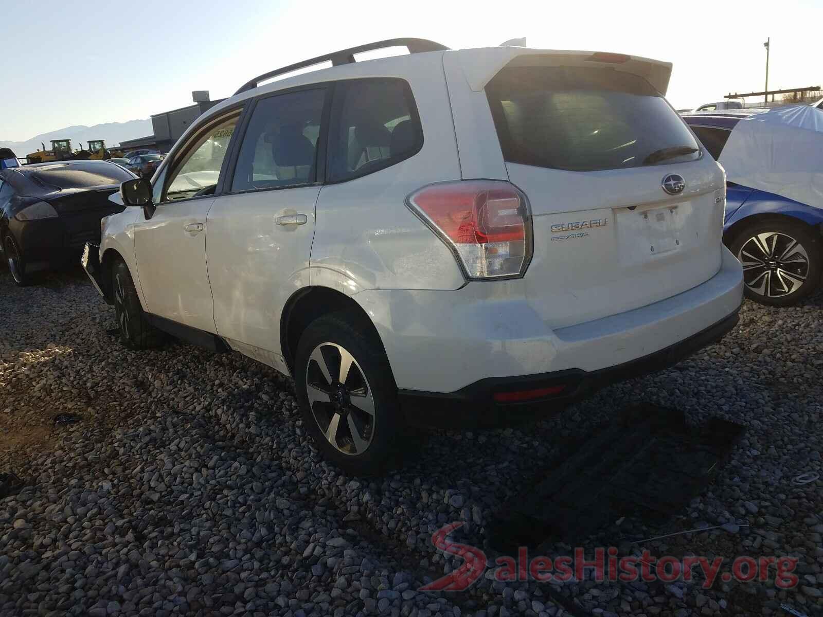 JF2SJAECXJH480938 2018 SUBARU FORESTER